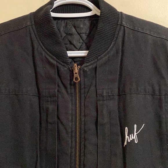 Huf Light Puffer Vest - Picture 3 of 9